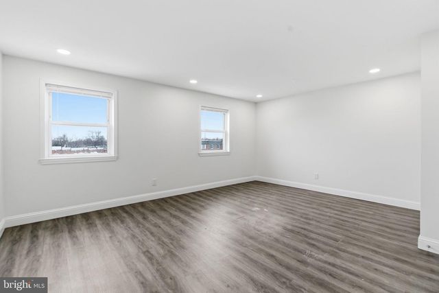 12410 MEDFORD RD, Philadelphia, PA 19154