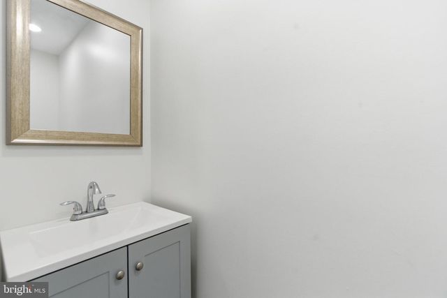 12410 MEDFORD RD, Philadelphia, PA 19154