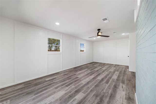1839 Elmwood Avenue, La Porte, TX 77571