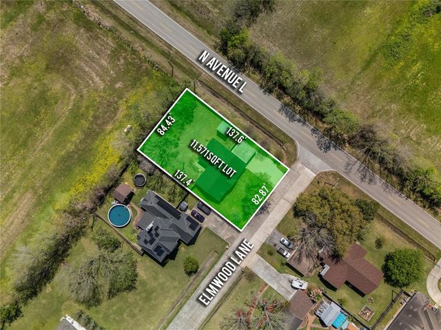 1839 Elmwood Avenue, La Porte, TX 77571