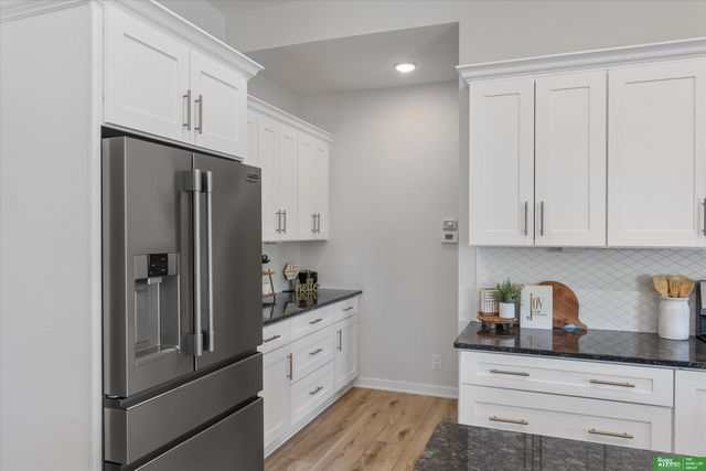 8169 S 185th Street, Omaha, NE 68136