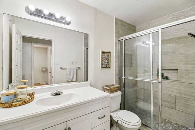 6730 Alan Hale, San Antonio, TX 78240