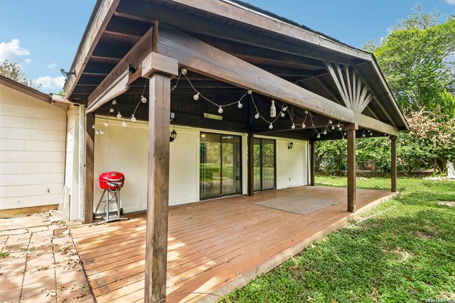 6730 Alan Hale, San Antonio, TX 78240