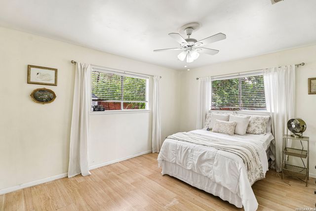 6730 Alan Hale, San Antonio, TX 78240