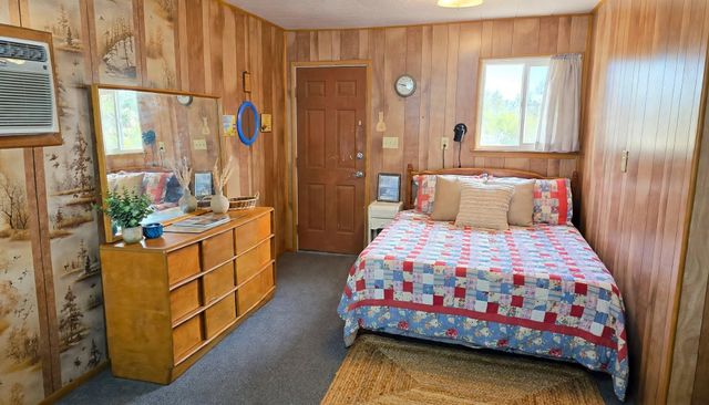 250 Rockwood DR, Wimberley, TX 78676