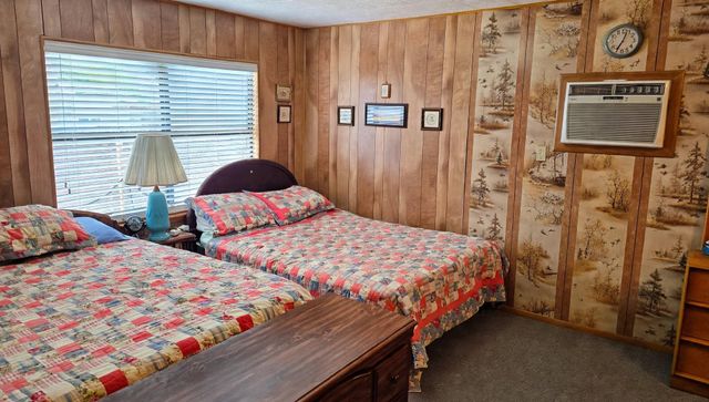 250 Rockwood DR, Wimberley, TX 78676