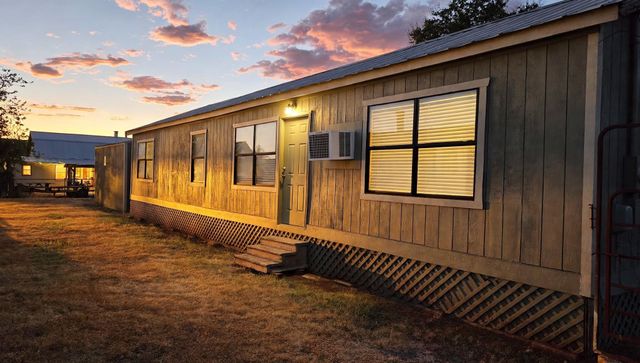 250 Rockwood DR, Wimberley, TX 78676