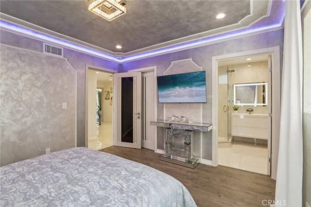 6355 Yolanda Avenue, Tarzana, CA 91335