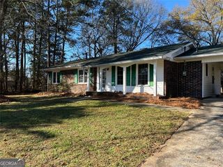 814 Shannon Circle NE, Rome, GA 30161