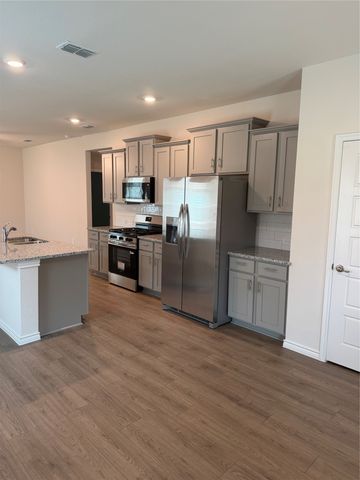 10213 Barron Drive, Aubrey, TX 76227