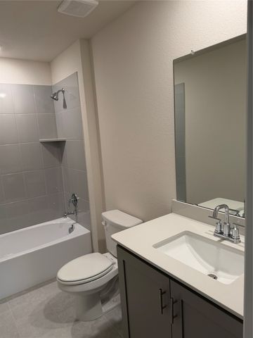 10213 Barron Drive, Aubrey, TX 76227