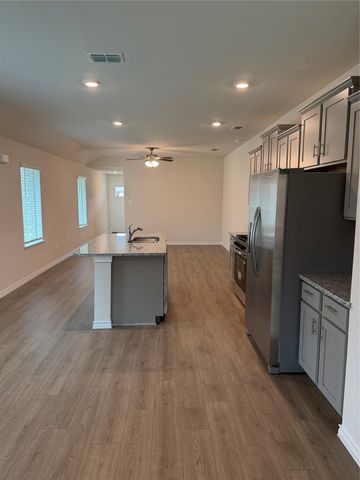 10213 Barron Drive, Aubrey, TX 76227