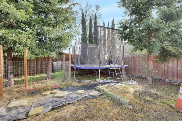 2371 Elm St., Sutter, CA 95982