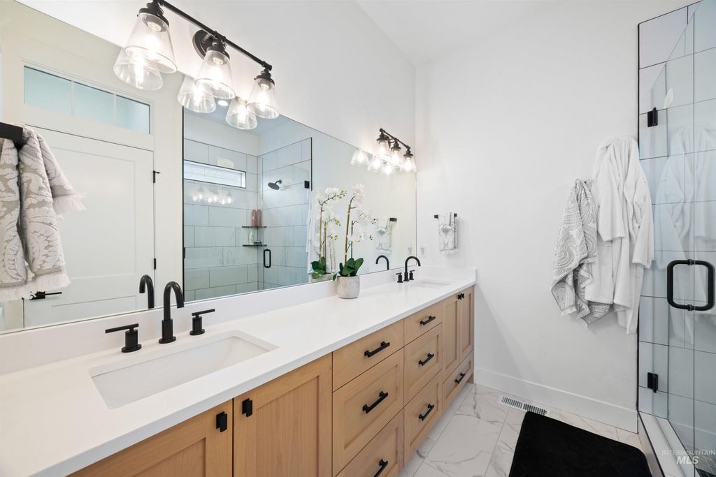 6374 S Bosch Way, Meridian, ID 83642 photo 30