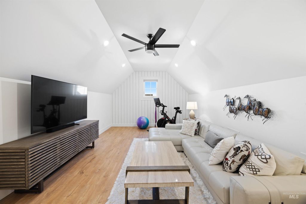 6374 S Bosch Way, Meridian, ID 83642 photo 33