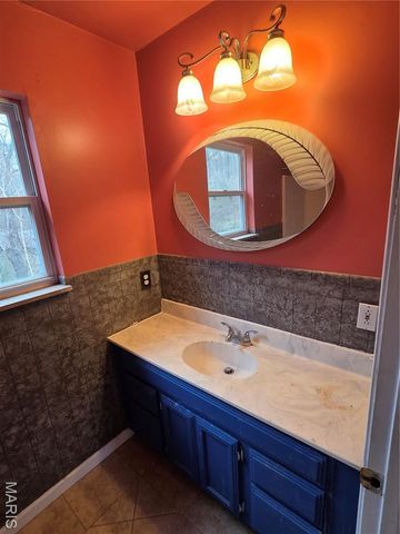 1 Silverwoods Lane, Fenton, MO 63026