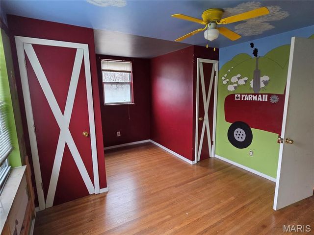 1 Silverwoods Lane, Fenton, MO 63026