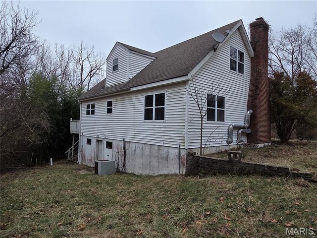 1 Silverwoods Lane, Fenton, MO 63026