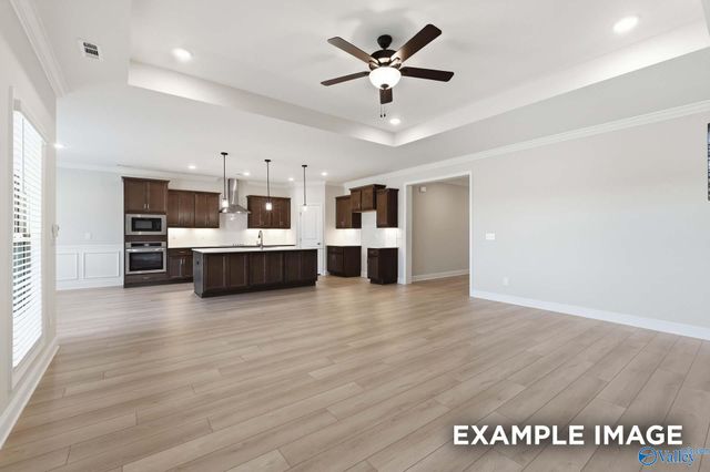 215 Hibiscus Drive, Hazel Green, AL 35750