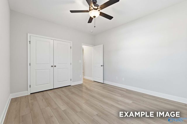215 Hibiscus Drive, Hazel Green, AL 35750