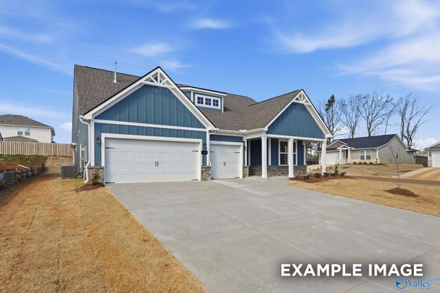 215 Hibiscus Drive, Hazel Green, AL 35750