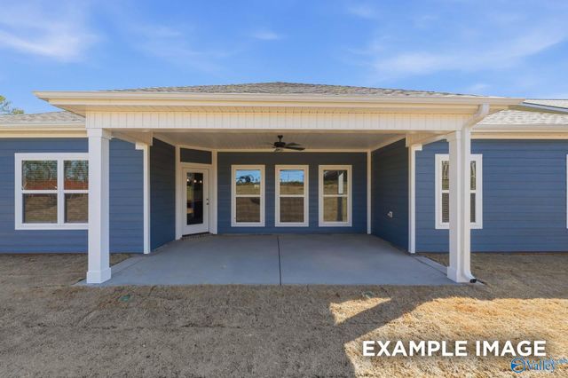 215 Hibiscus Drive, Hazel Green, AL 35750