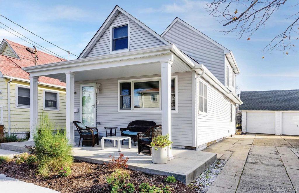 96 Coronado Street, Atlantic Beach, NY 11509
