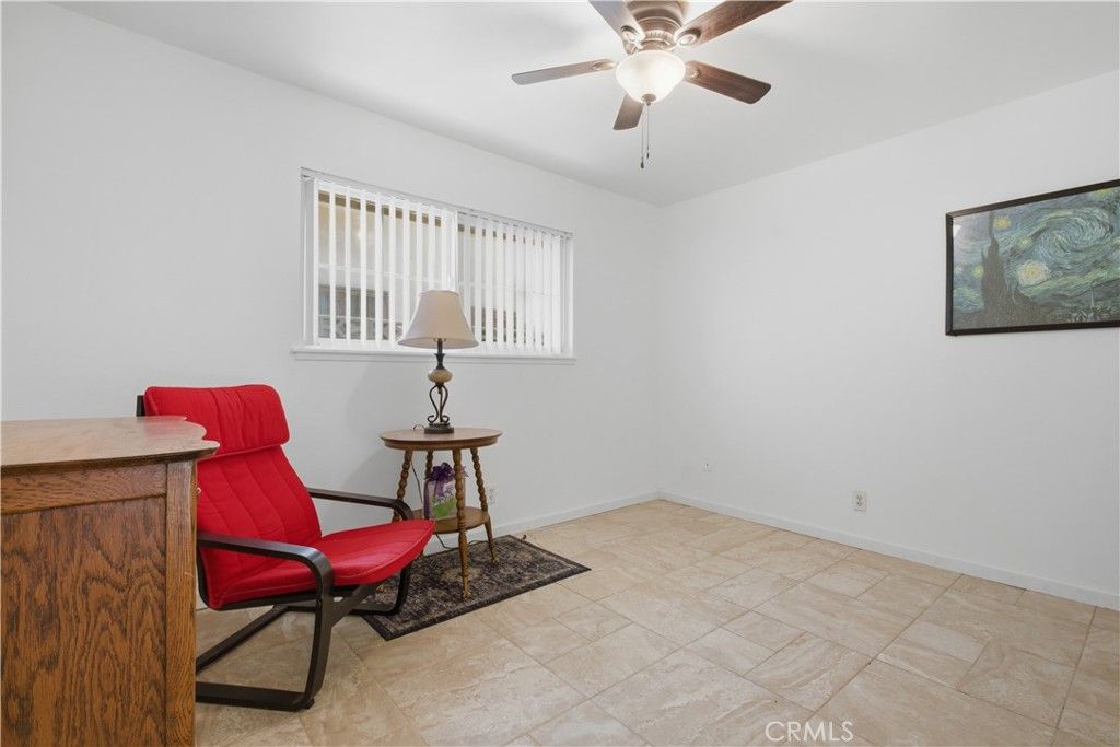 Image 14 of property listing at 44933 Hanstead Avenue, Lancaster, CA 93535