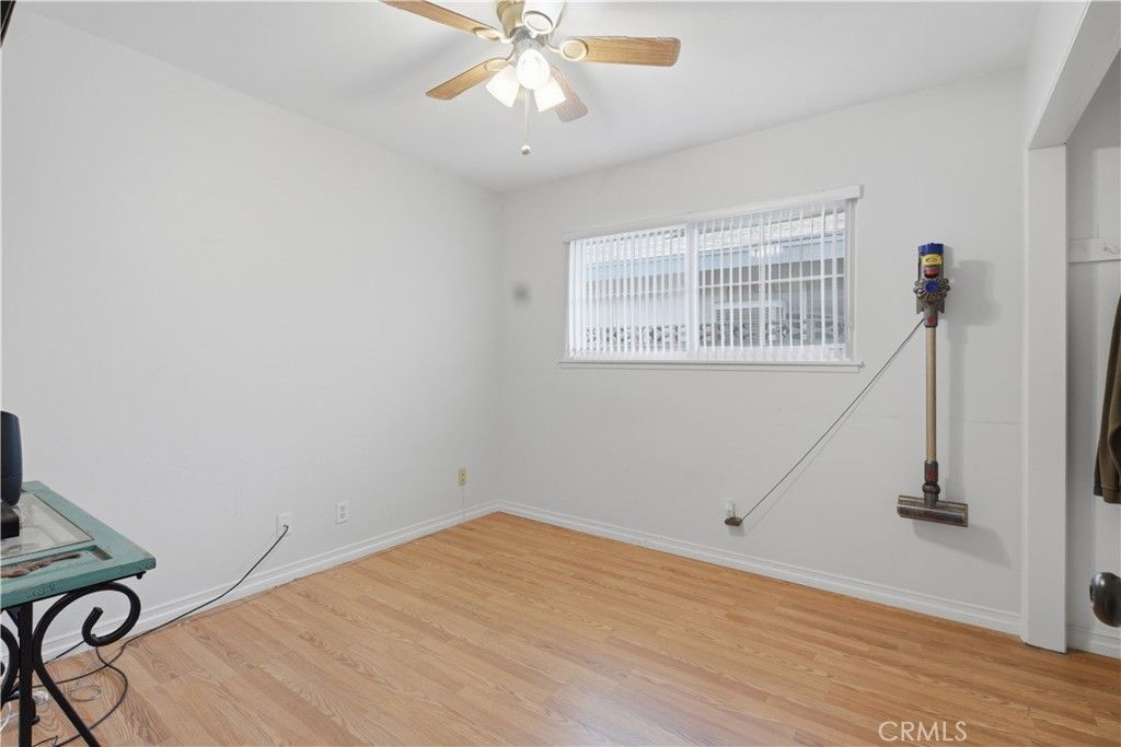 Image 15 of property listing at 44933 Hanstead Avenue, Lancaster, CA 93535