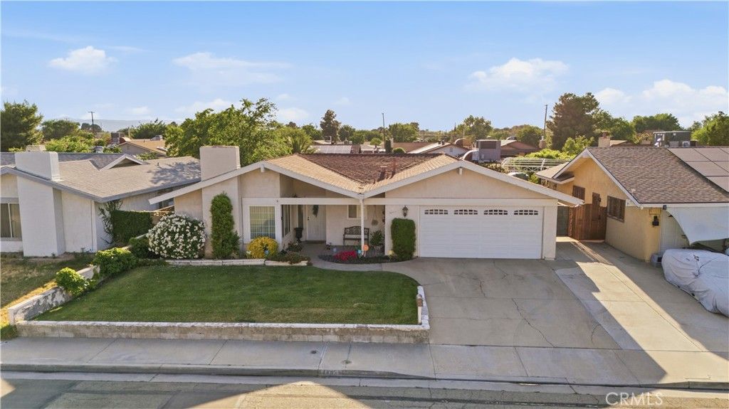Image 23 of property listing at 44933 Hanstead Avenue, Lancaster, CA 93535