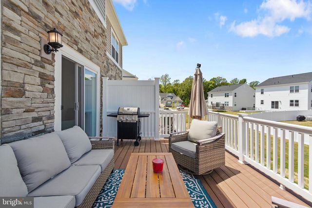 10893 DRUMMOND PL, White Plains, MD 20695