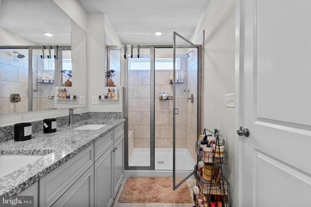 10893 DRUMMOND PL, White Plains, MD 20695