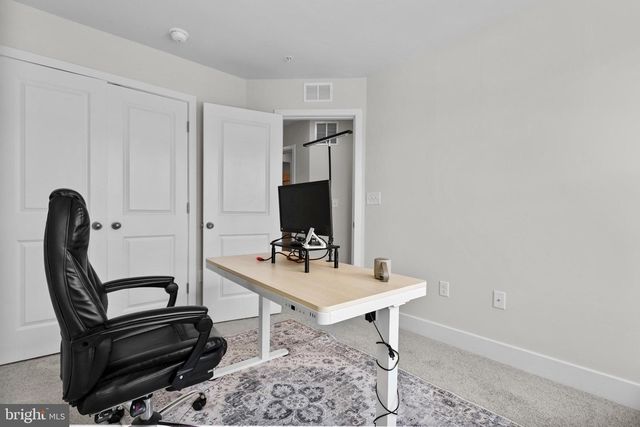 10893 DRUMMOND PL, White Plains, MD 20695