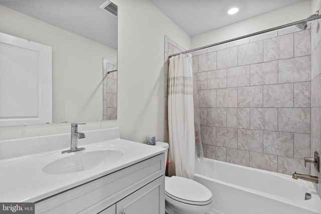 10893 DRUMMOND PL, White Plains, MD 20695
