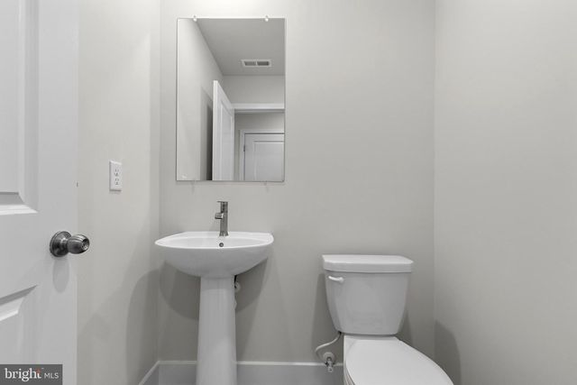 10893 DRUMMOND PL, White Plains, MD 20695