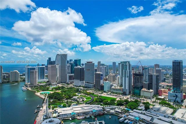 253 NE 2nd St 1007, Miami, FL 33132