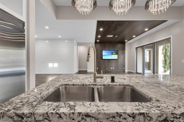 12374 Skyracer Drive, Las Vegas, NV 89138