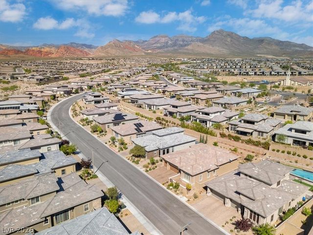 12374 Skyracer Drive, Las Vegas, NV 89138