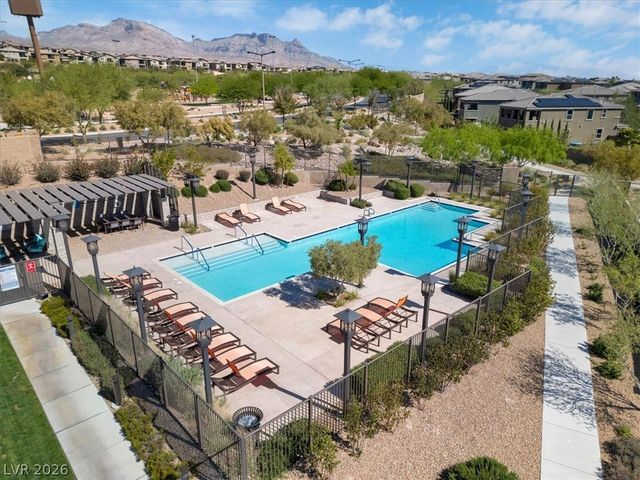 12374 Skyracer Drive, Las Vegas, NV 89138