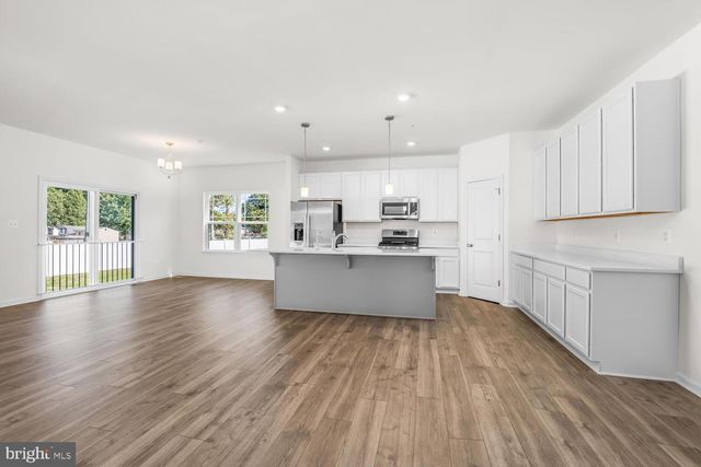 5648 TRAFALGAR CIR, Tilghman, MD 21671