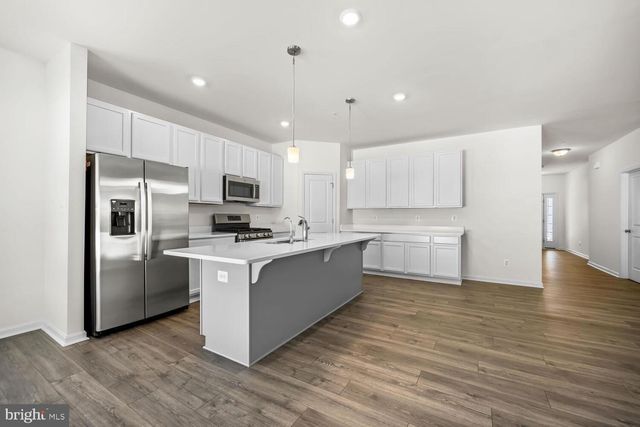 5648 TRAFALGAR CIR, Tilghman, MD 21671