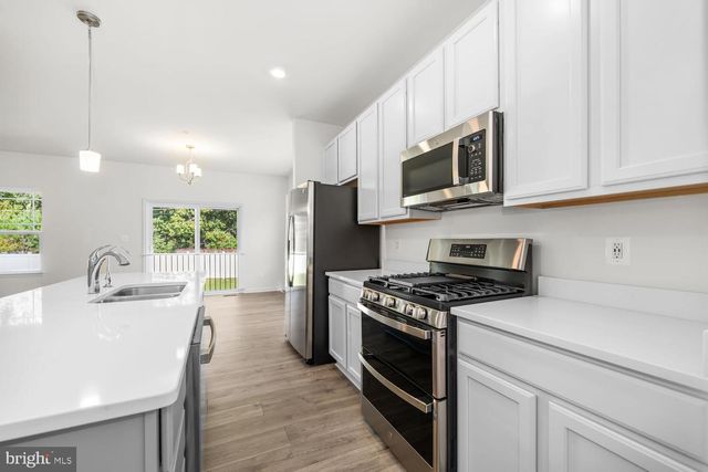5648 TRAFALGAR CIR, Tilghman, MD 21671