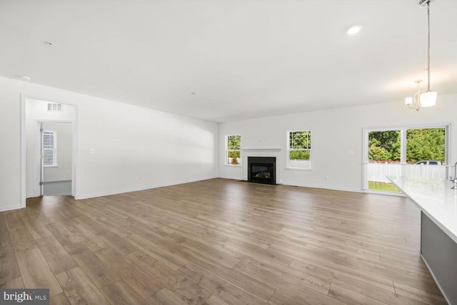 5648 TRAFALGAR CIR, Tilghman, MD 21671