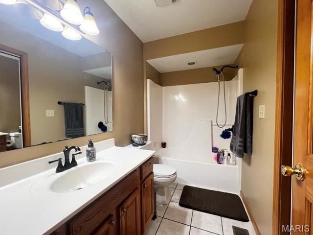 10 Hibiscus Lane, Hannibal, MO 63401