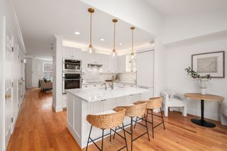 64 Constitution Rd 64, Boston, MA 02129
