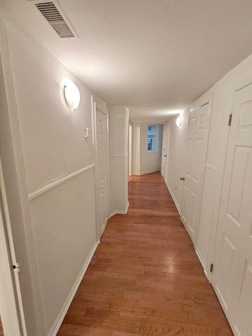 2215 S Albany Avenue 1F, Chicago, IL 60623