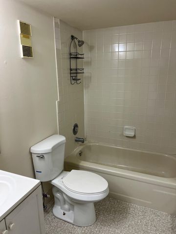 8600 N Sherman Circle 502, Miramar, FL 33025