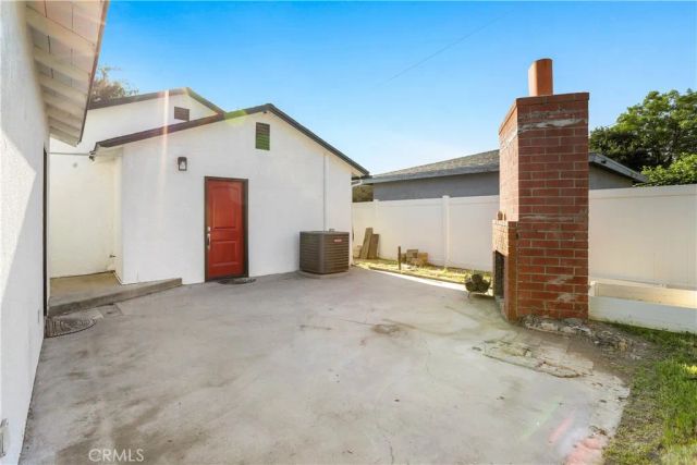 1024 Lawton, Redlands, CA 92374