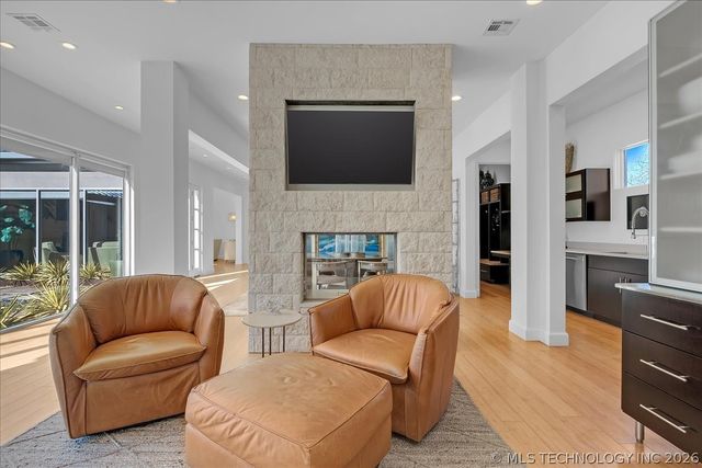 2814 E 31st Street, Tulsa, OK 74105