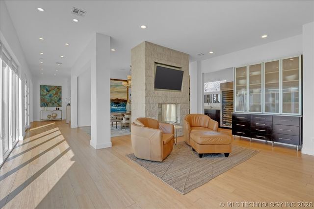 2814 E 31st Street, Tulsa, OK 74105